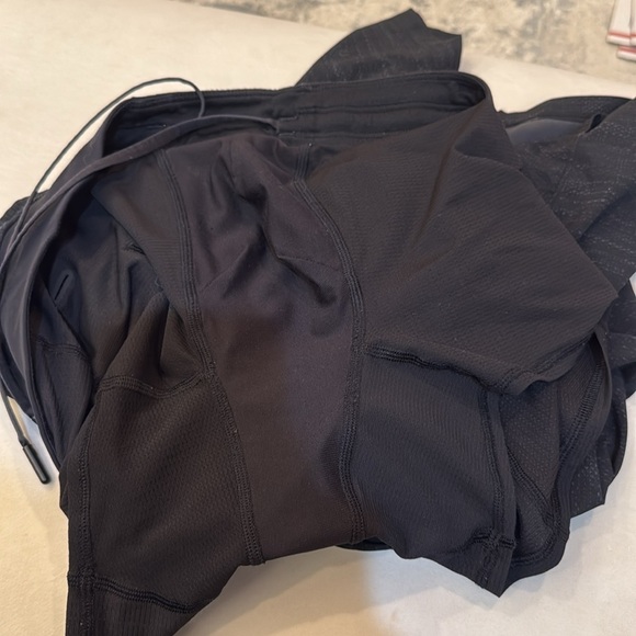 Lululemon Athletica men’s THE Shorts Size L 9in - Picture 8 of 8